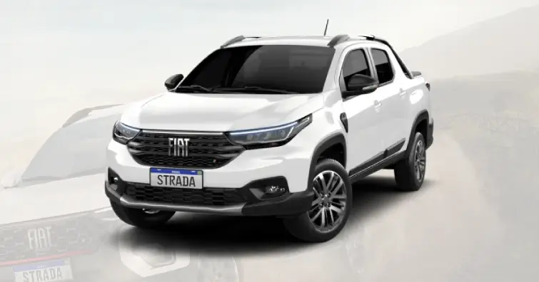 Fiat Strada na cor branca